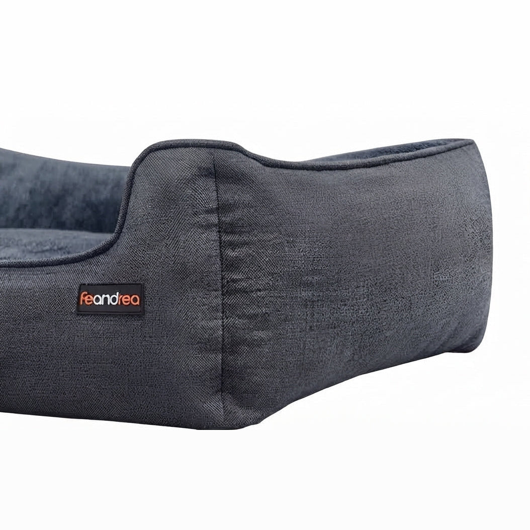 Big dog bed in dark grey linen-look fabric, a close-up of one padded corner and side