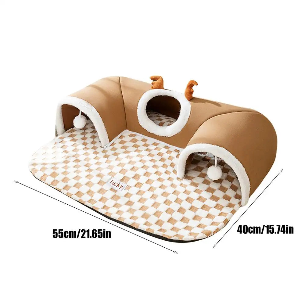Dimensions of the cat bed with tunnel: 55 cm (21.65 in) long and 40 cm (15.74 in) deep